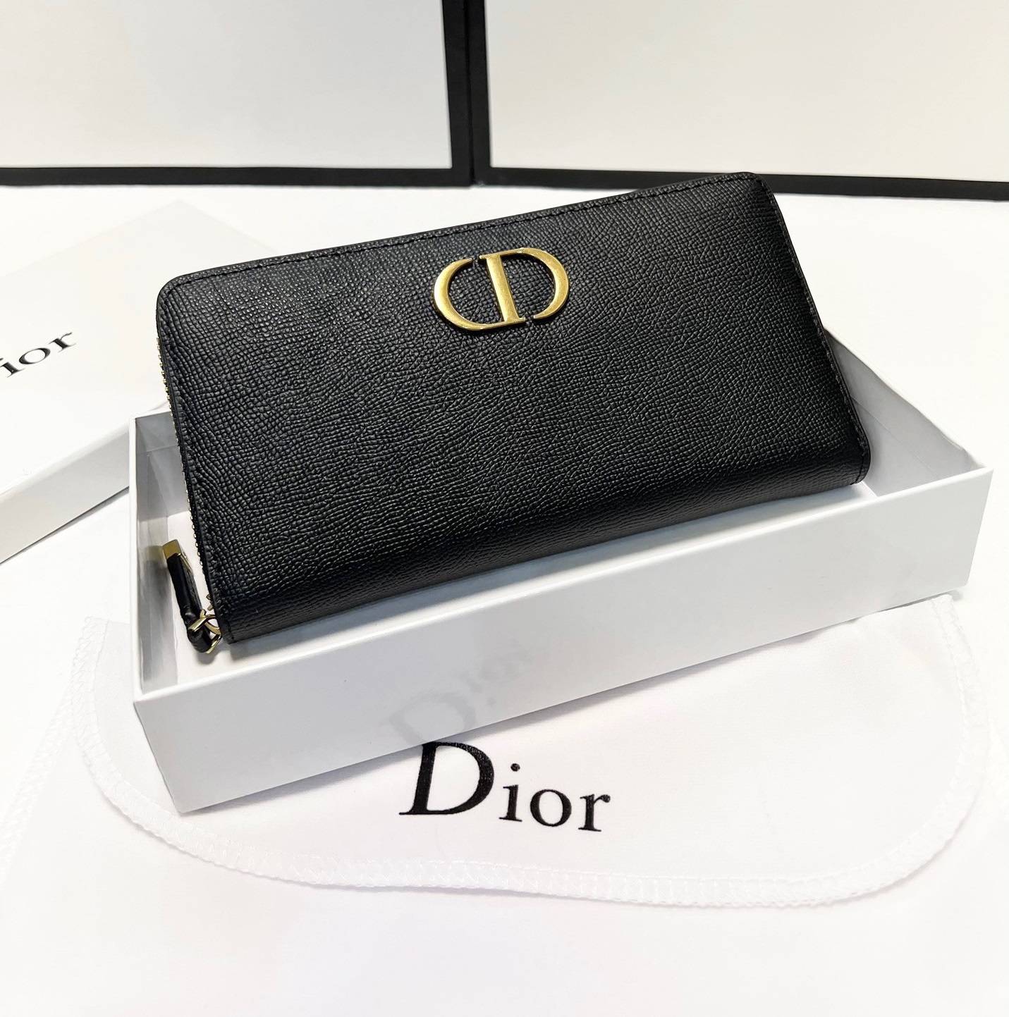FWB08 |  DIOR  Women's Bags (500208-P180)