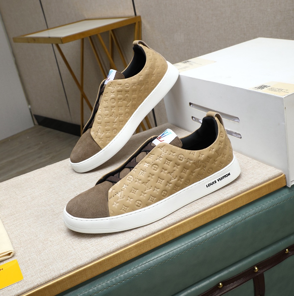 FMS18 | LOUIS VUITTON Men's Shoes (P270)